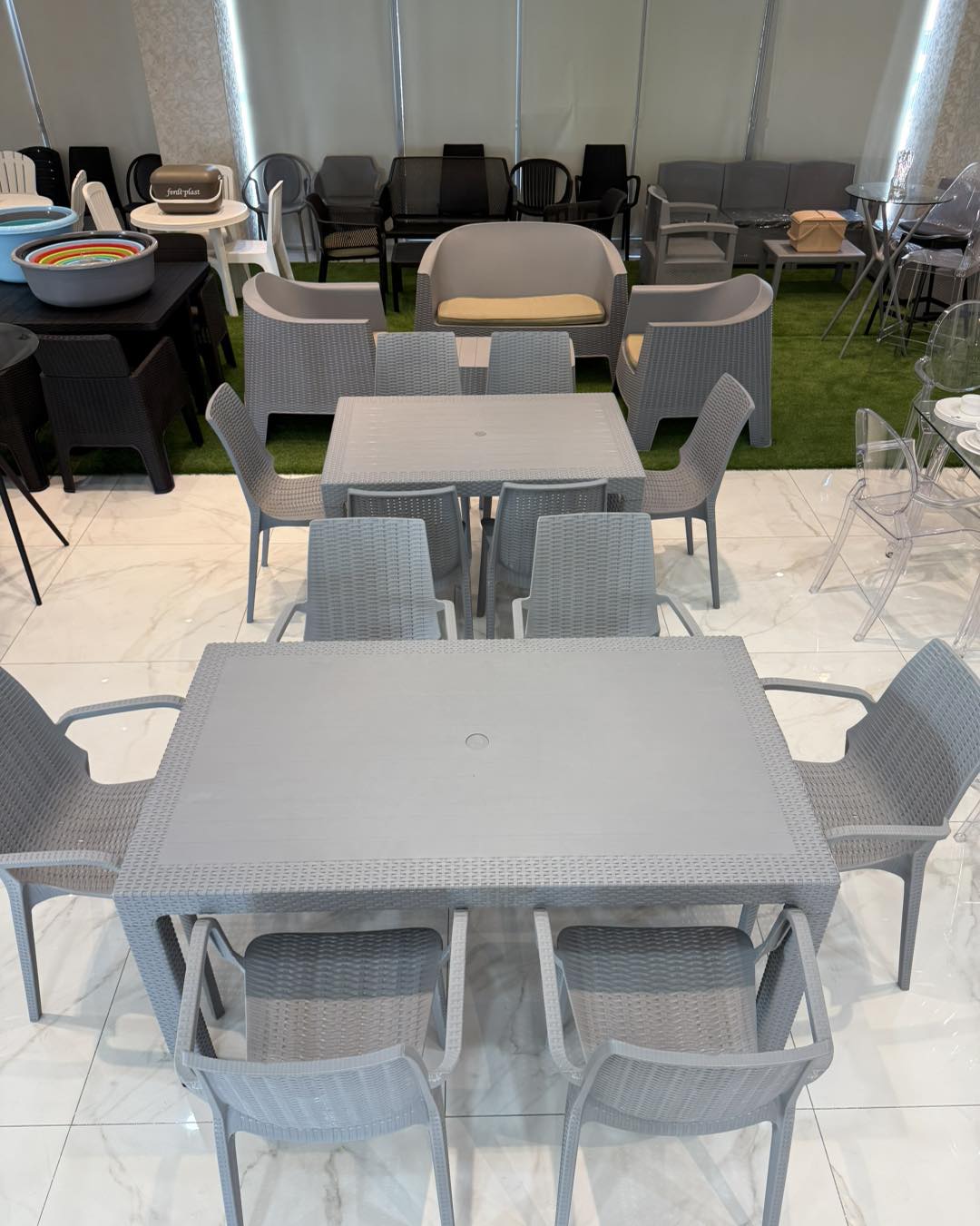 Table Rattan Et 6 Chaise Avec Accoudoires | Marque Fredi