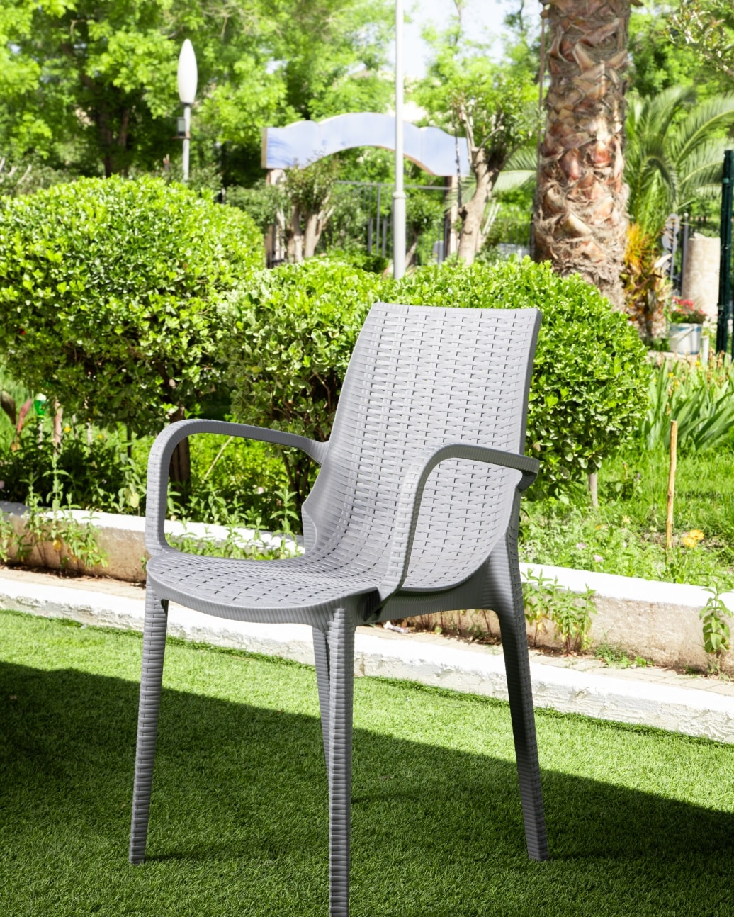 Chaise Rattan Avec Accoudoirs | Marque Ferdi