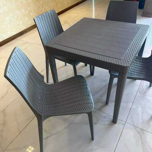 Table Carré Tréssée Pieds Droits + 4 Chaise Sans Accoudoire